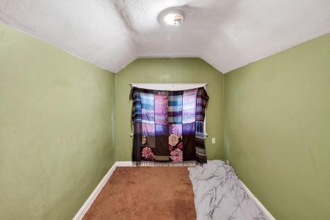 790 Geranium Avenue E Saint Paul MN 55106