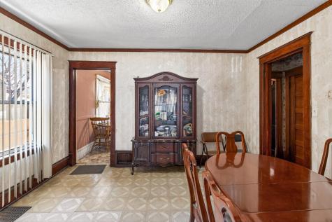 790 Geranium Avenue E Saint Paul MN 55106