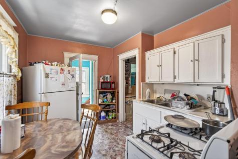790 Geranium Avenue E Saint Paul MN 55106