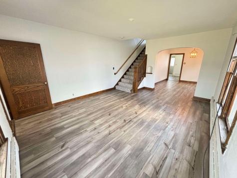902-904 N 1st Street North Street N Fargo ND 58102