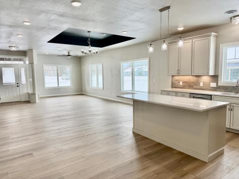 102 E Memory Lane Tyler MN 56178