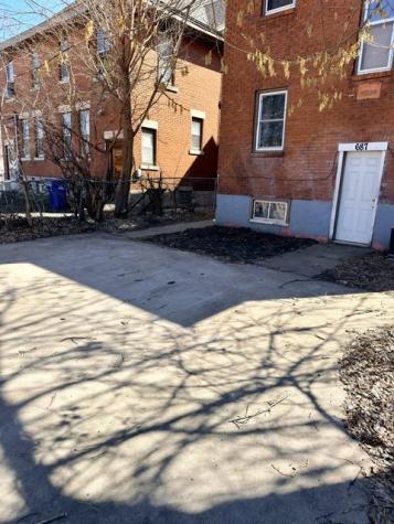 687 Aurora Avenue Saint Paul MN 55104