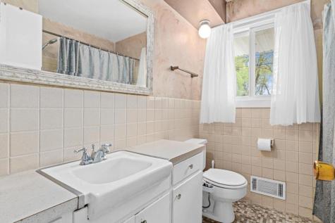 1742 5th Street White Bear Lake MN 55110