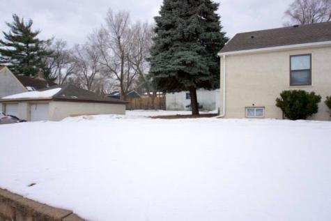 1819-1821 E 46th Street Minneapolis MN 55407