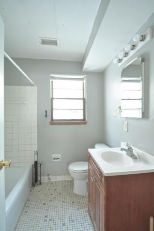 4110 Lake Breeze Avenue Brooklyn Center MN 55429