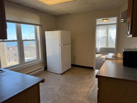 525 W 4th Street Duluth MN 55806