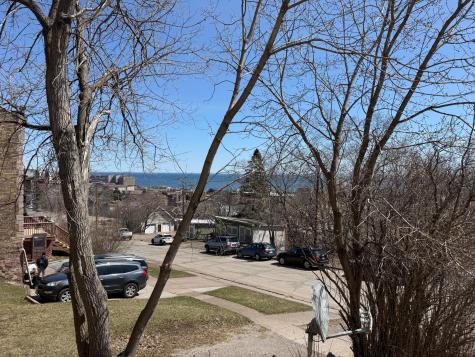 525 W 4th Street Duluth MN 55806