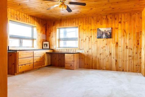 232 N Central Avenue Duluth MN 55807