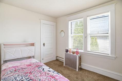 572 Ottawa Avenue Saint Paul MN 55107