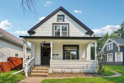 587 Cook Avenue E Saint Paul MN 55130