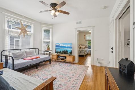 587 Cook Avenue E Saint Paul MN 55130