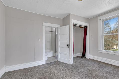 215 3rd Avenue NE Saint Cloud MN 56304