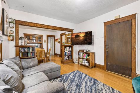 724 Hague Avenue Saint Paul MN 55104