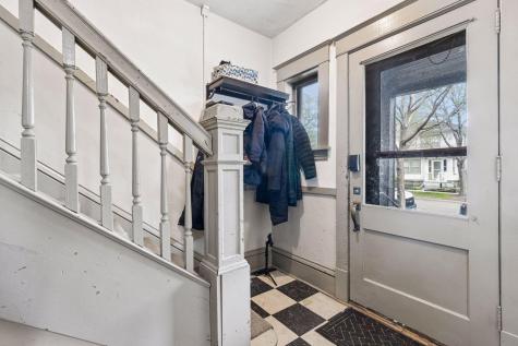 724 Hague Avenue Saint Paul MN 55104