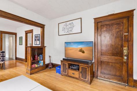 724 Hague Avenue Saint Paul MN 55104