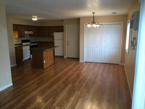 896 Wescott Square Eagan MN 55123