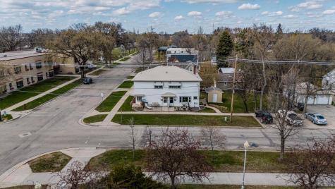 1002 5th Avenue S Moorhead MN 56560