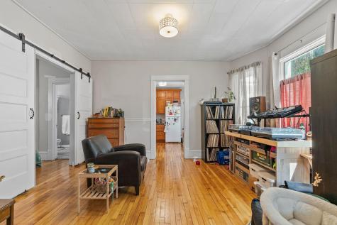 1123 5th Street NE Minneapolis MN 55413