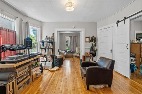 1123 5th Street NE Minneapolis MN 55413