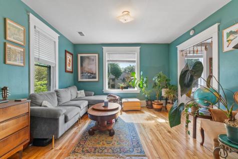 1123 5th Street NE Minneapolis MN 55413