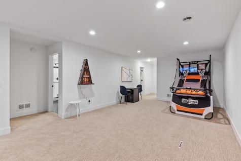1820 Mckinley Street NE Minneapolis MN 55418