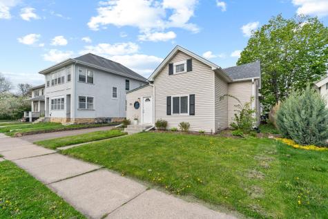 385 - 387 Stryker Avenue West Saint Paul MN 55107