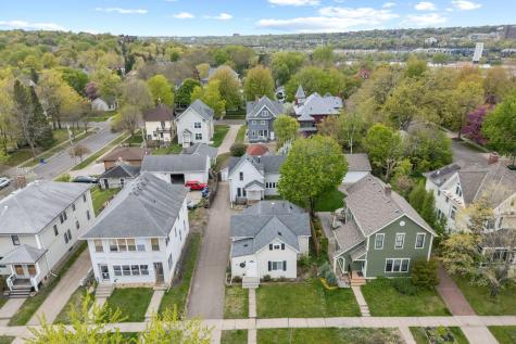 385 - 387 Stryker Avenue West Saint Paul MN 55107