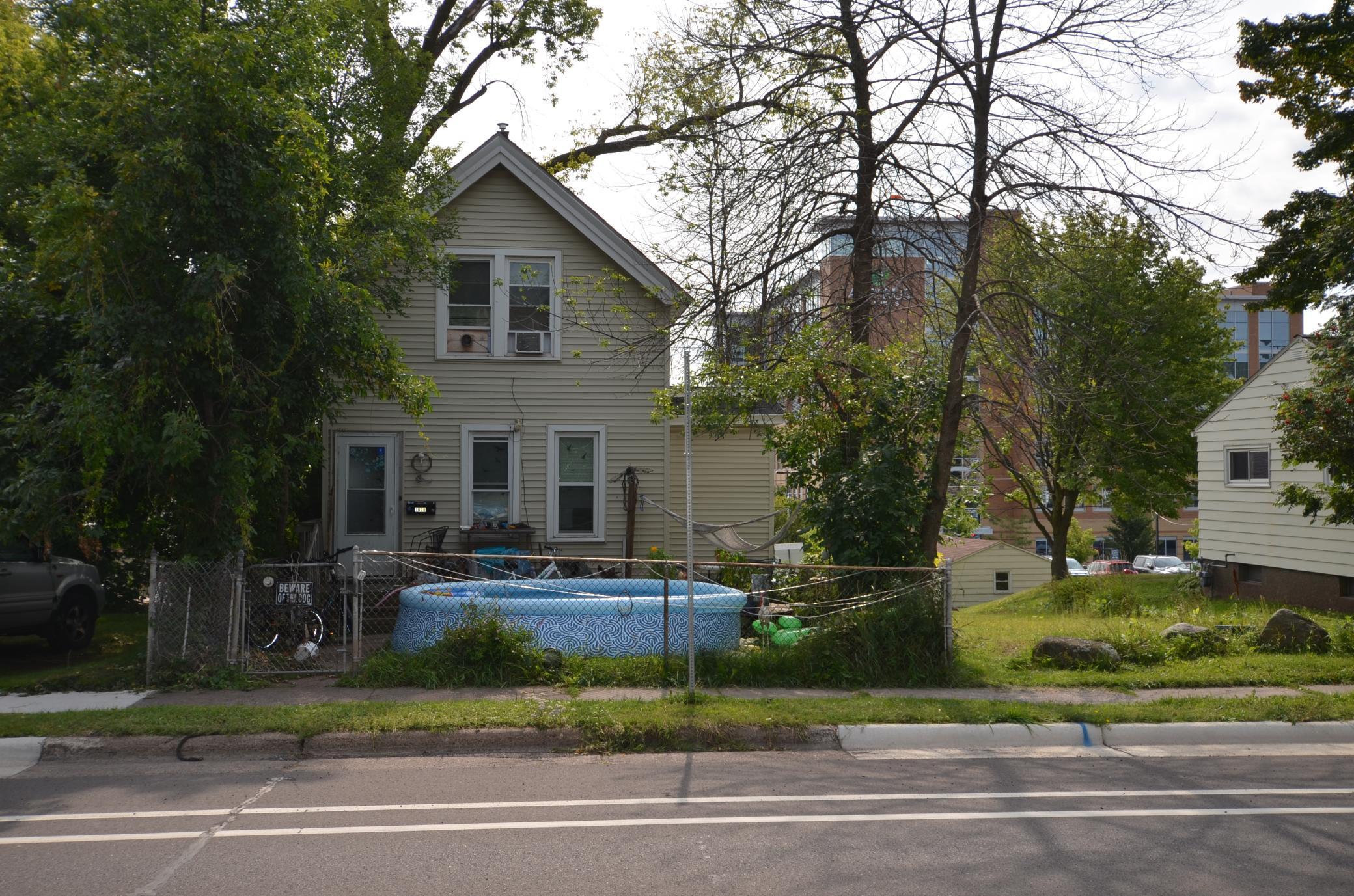 1026 E 3rd Street Duluth MN 55805