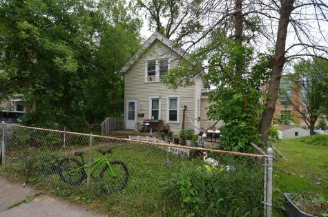 1026 E 3rd Street Duluth MN 55805