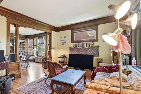 2444 1st Avenue S Minneapolis MN 55404