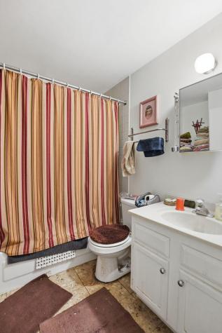 2444 1st Avenue S Minneapolis MN 55404