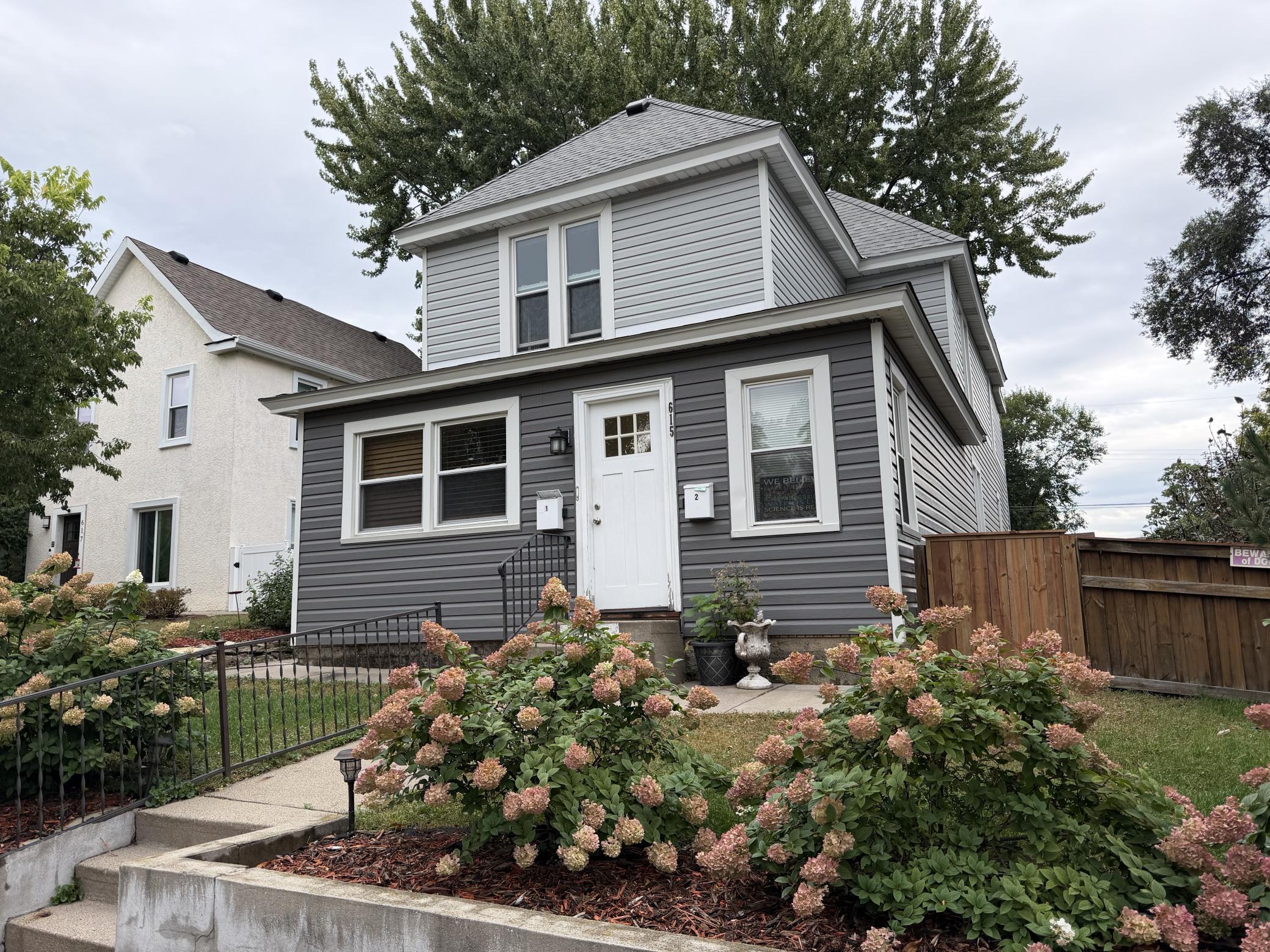 615 Taylor Street NE Minneapolis MN 55413