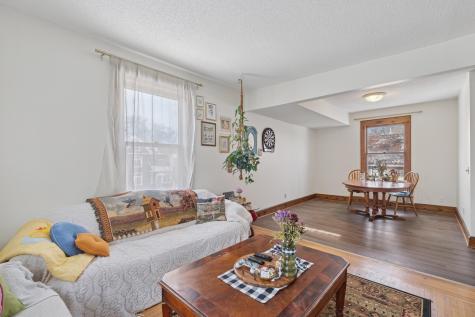 2211 10th Avenue S Minneapolis MN 55404