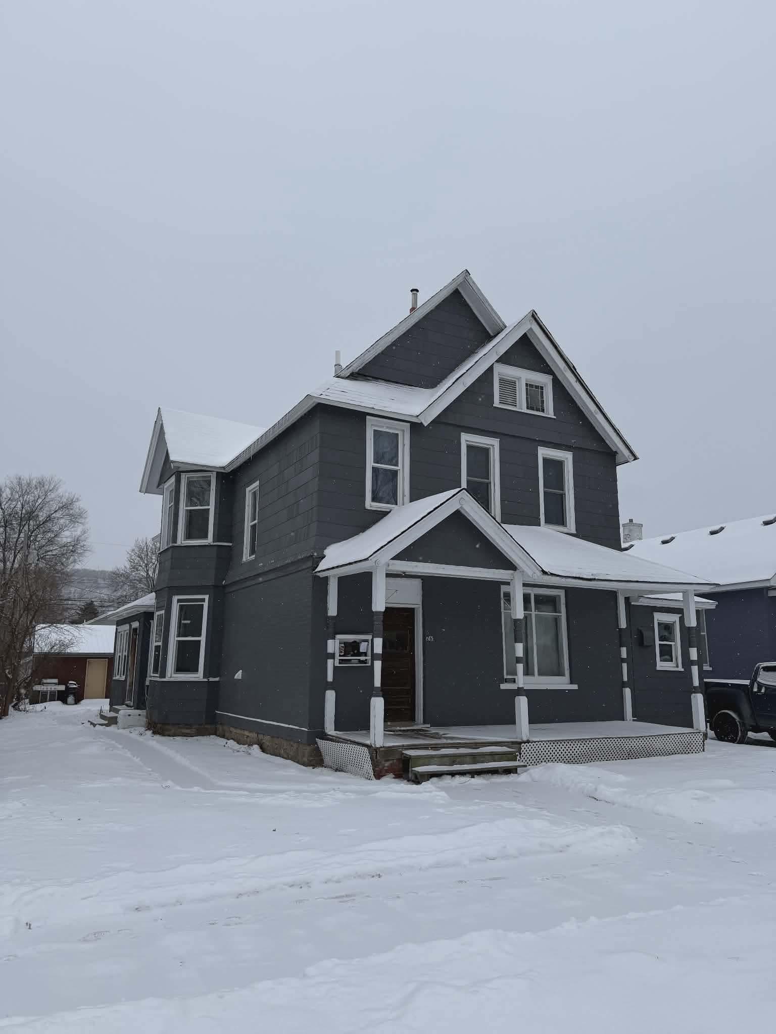 263 E King Street Winona MN 55987