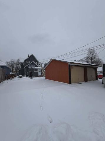 263 E King Street Winona MN 55987