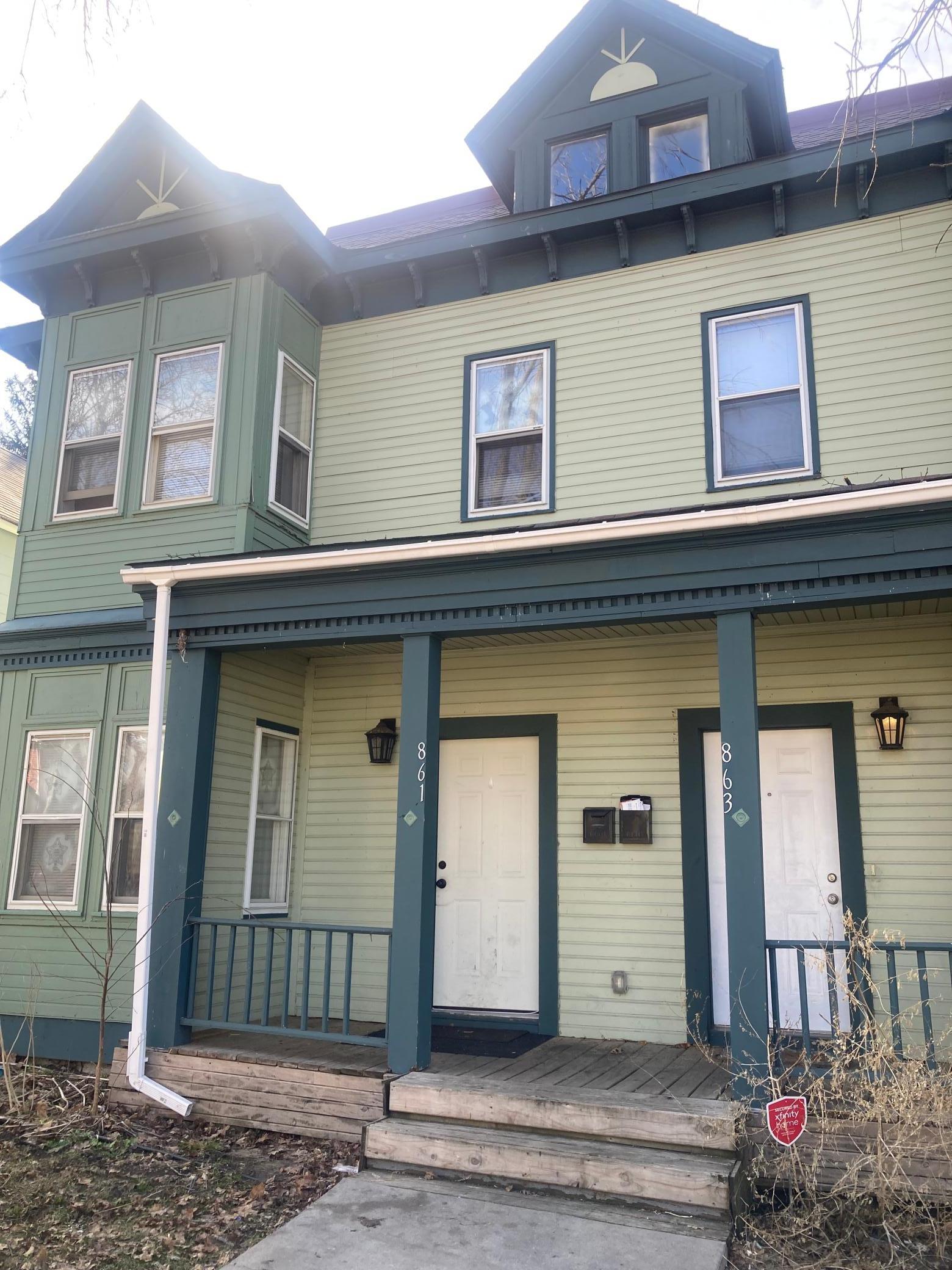 861 Burr Street Saint Paul MN 55130