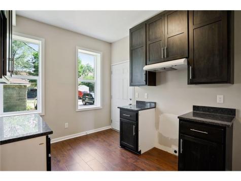 2050 W Broadway Avenue Minneapolis MN 55411
