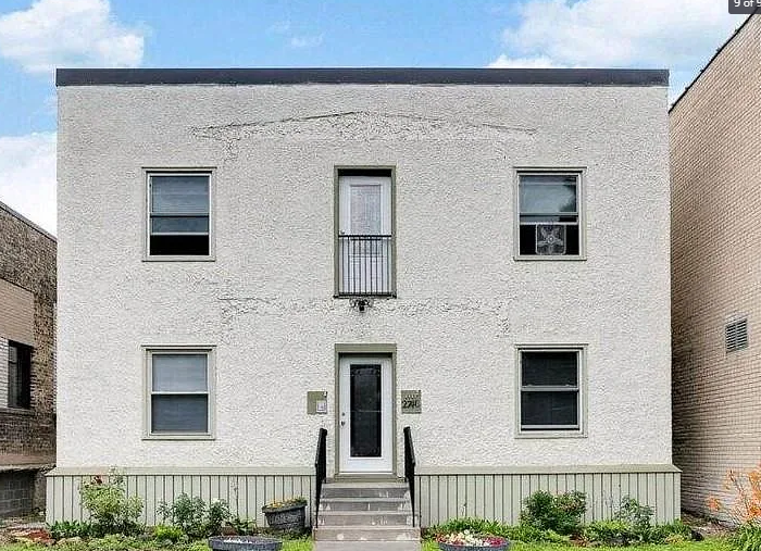 2740 Lyndale Avenue S Minneapolis MN 55408