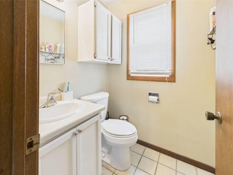 37597 Lakeview Drive Warroad MN 56763