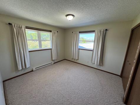 37597 Lakeview Drive Warroad MN 56763