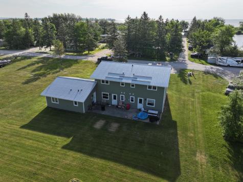 37597 Lakeview Drive Warroad MN 56763