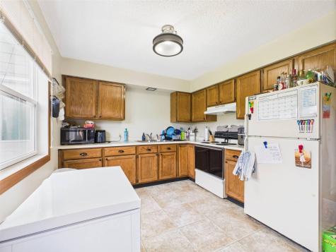 37597 Lakeview Drive Warroad MN 56763
