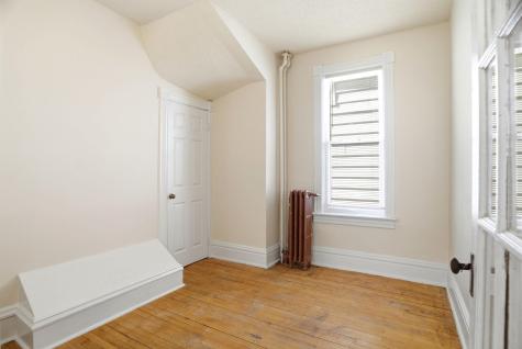 659 Conway Street Saint Paul MN 55106