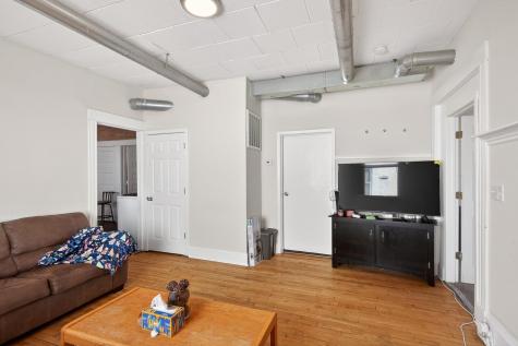 675 Lowry Avenue NE Minneapolis MN 55418
