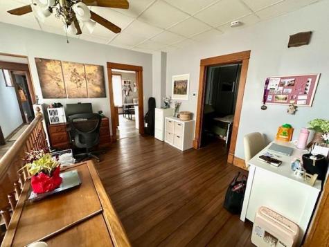 221 N 3rd Avenue Albert Lea MN 56007