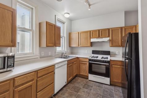 2021 3rd Avenue S Minneapolis MN 55404