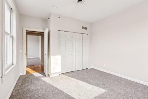 2021 3rd Avenue S Minneapolis MN 55404
