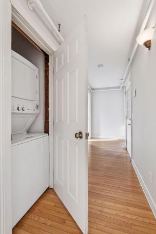 2021 3rd Avenue S Minneapolis MN 55404