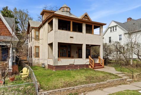 701 4th Street E Saint Paul MN 55106