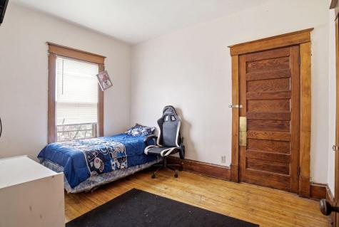 701 4th Street E Saint Paul MN 55106